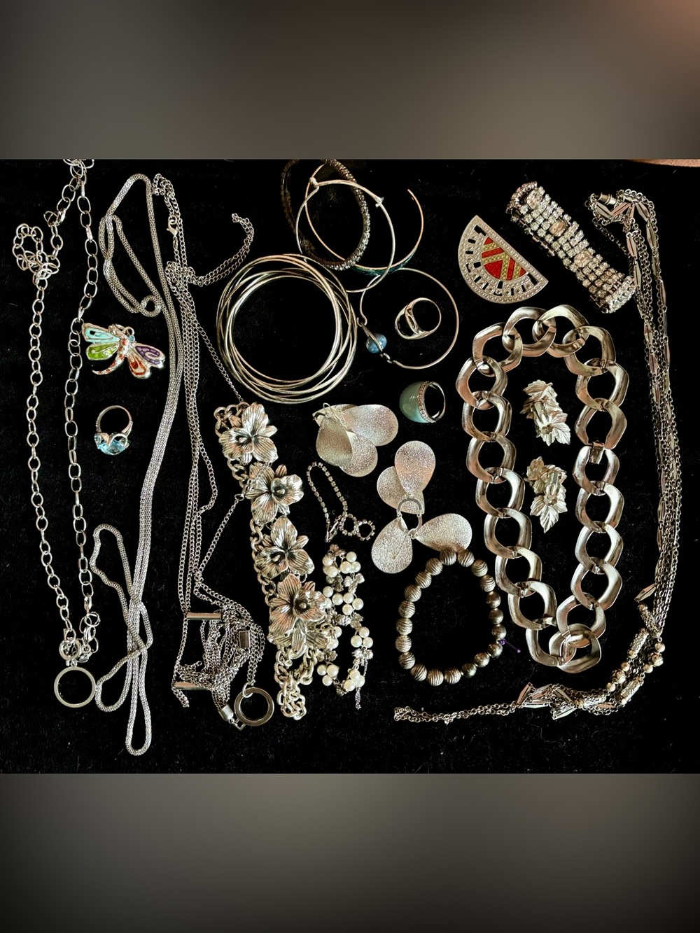 Large Statement Jewelry Lot – Necklaces Bracelets Rings Earrings – Wearable